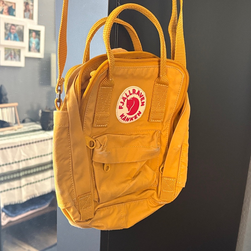 Fjallraven Kånken Mini Ochre Backpack